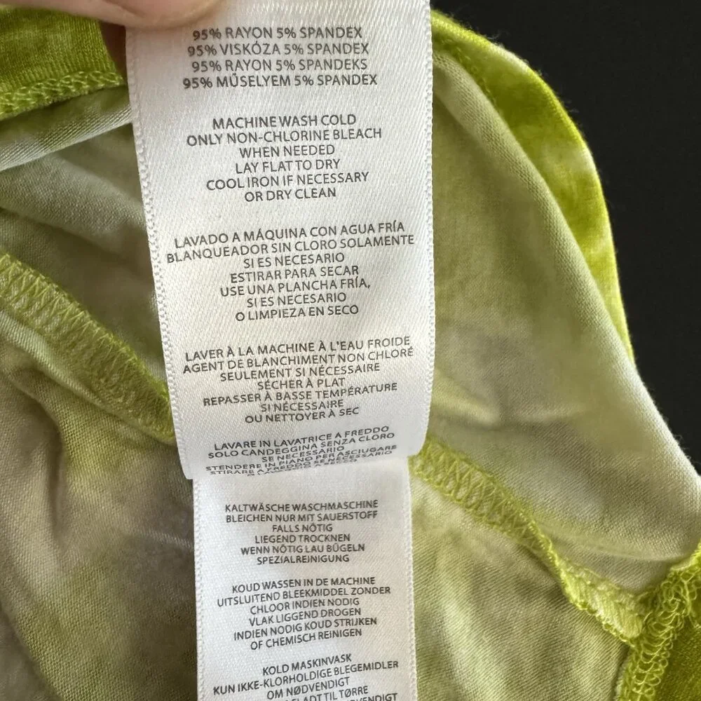 Michael Kors Green Tie Dye T-Shirt V-Neck‎ Soft Stretch Flowy Lightweight SS Tee